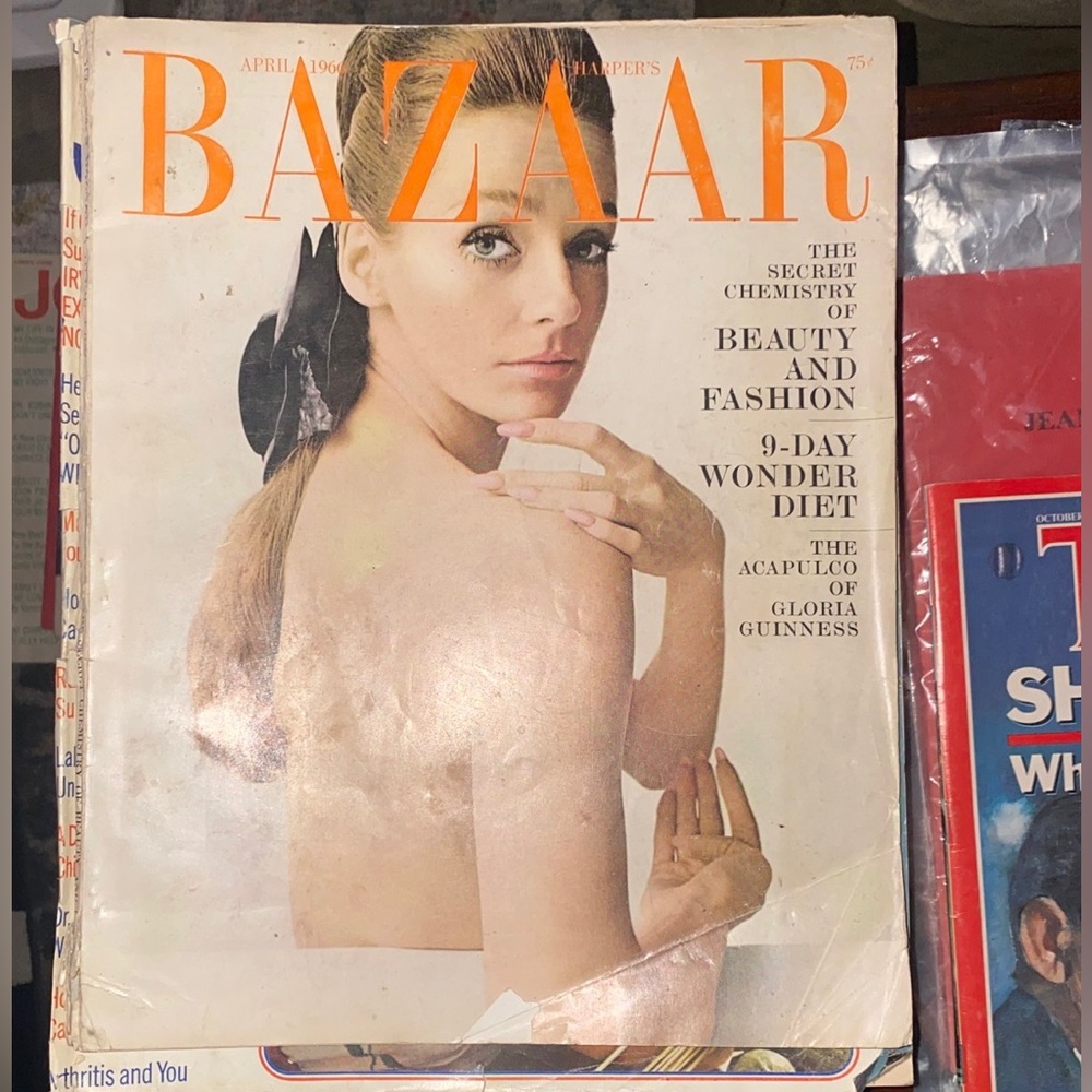 GLORIA GUINNESS Beauty and Fashion issue US Harpers Bazaar April 1966